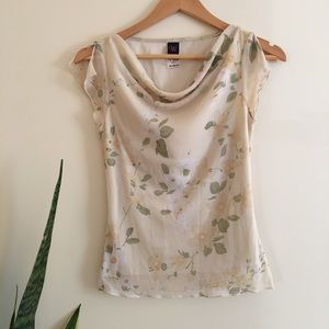 ⭐️SOLD⭐️ Y2K Floral Top with Boat Neck